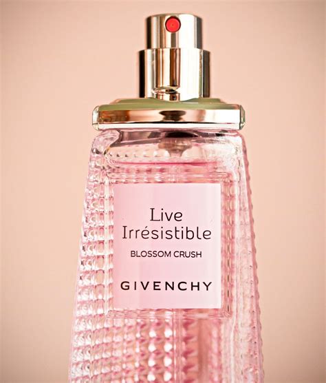 live irresistible givenchy blossom|live irresistible givenchy 30 ml.